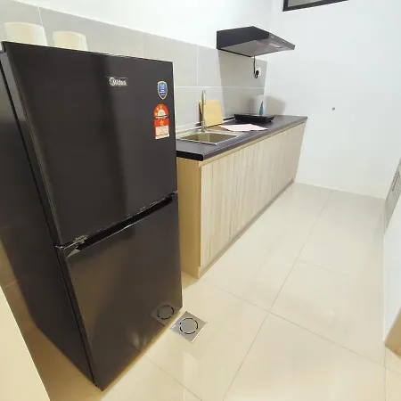 Gem Suites Minimalist 2Br 4Beds Entire Apartment Kuching Exterior photo