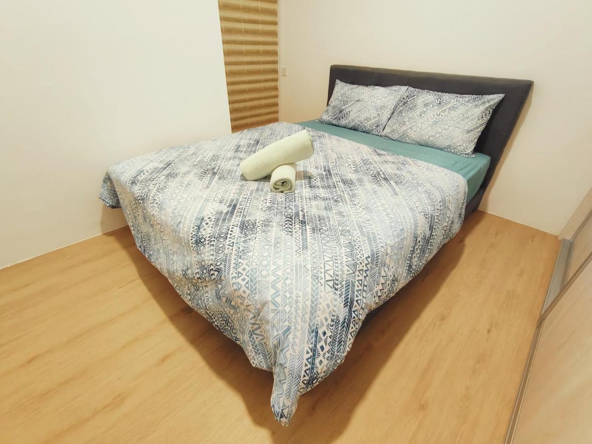 Apartment Gem Minimalist 2br 4beds Entire