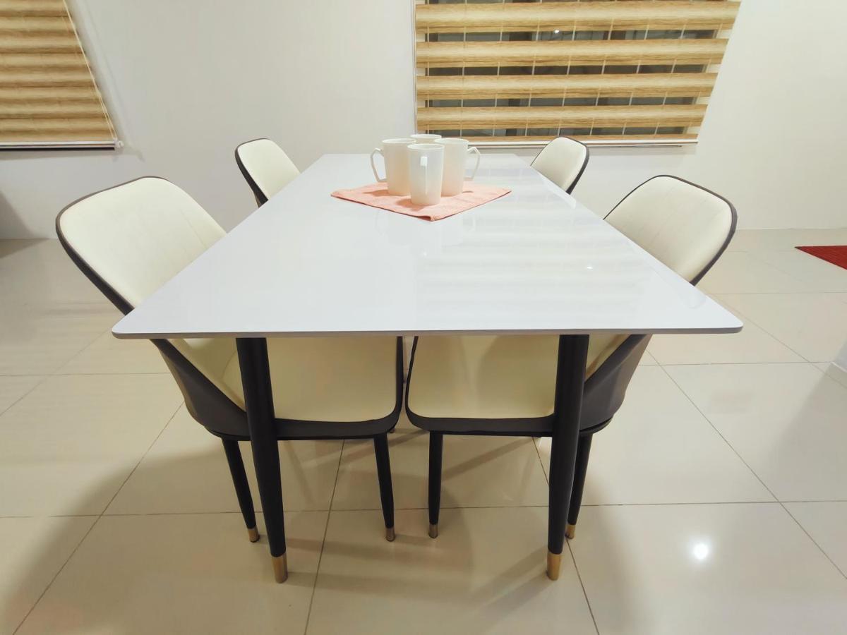 Gem Minimalist 2br 4beds Entire