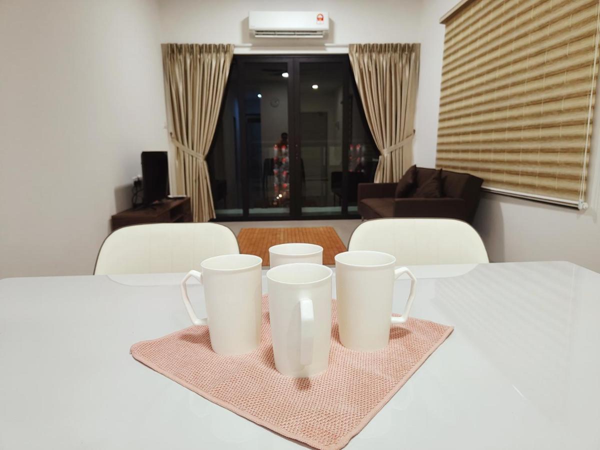 Gem Minimalist 2br 4beds Entire Apartment Kuching