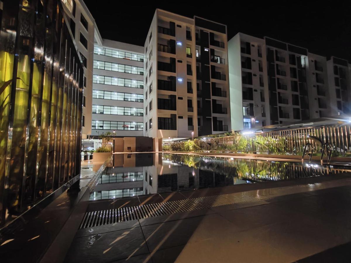 Gem Minimalist 2br 4beds Entire Apartment Kuching